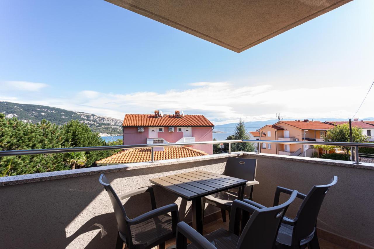 Apartments Crnekovic I Zarok Baška Exterior foto