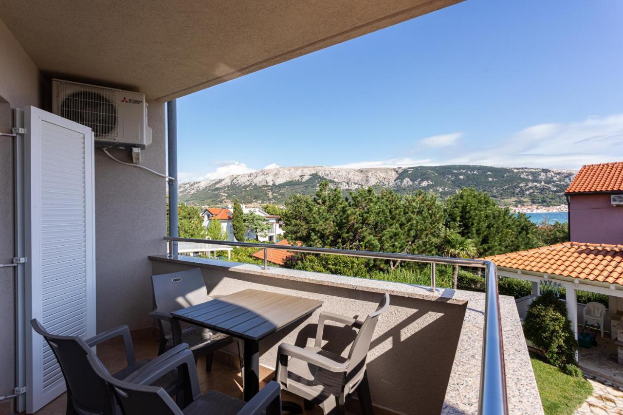 Apartments Crnekovic I Zarok Baška Exterior foto